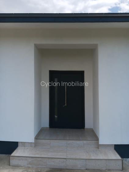 Casa de vanzare 4 cam 2 bai teren 900 mp Saftica-Dumbraveni - 15