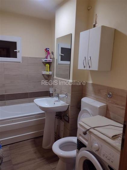 Apartament spatios 2 camere decomandat Tractoru - 2