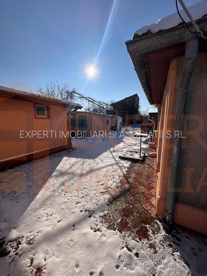 Casa de vanzare, situata in KM 5 - Constanta - 14