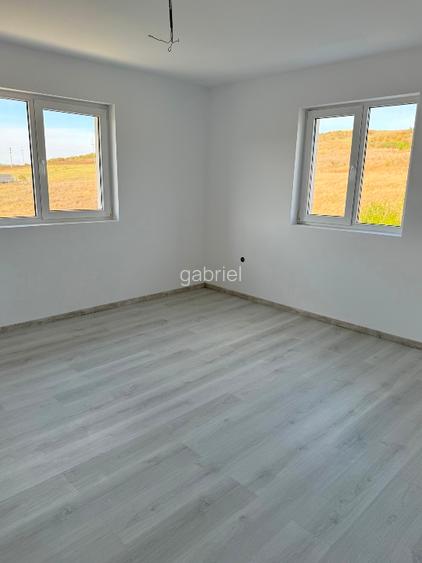 Proprietar-Casa în sat Dumbrava, Comuna Ciurea, Jud Iași, str. DJ 248D, nr. 385. - 5