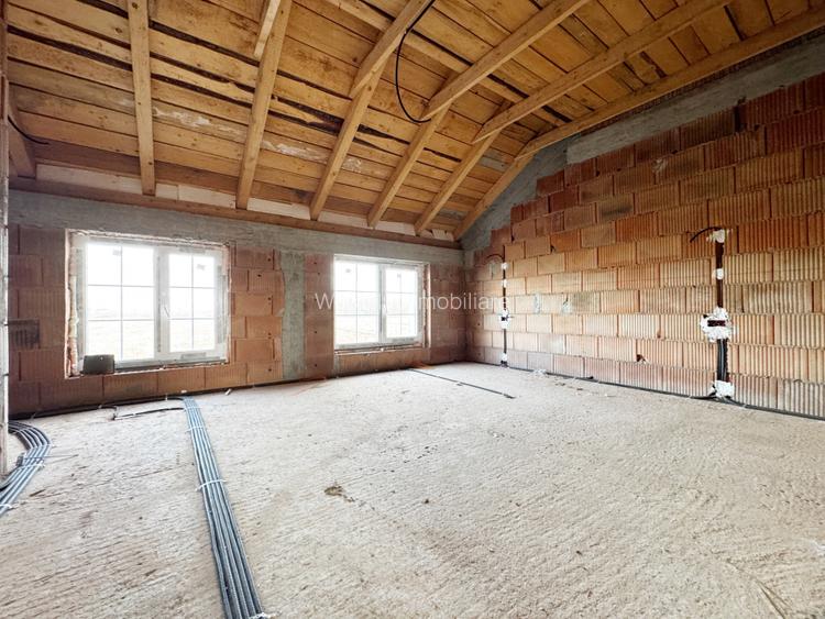 Duplex 3 camere 305mp teren, P+M, 95mp utili+15mp terasa -Calea Urseni - 4