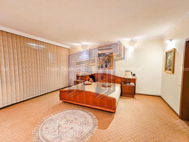 Vanzare casă/vila care refuză trecerea timpului - Zona Capitale - 11