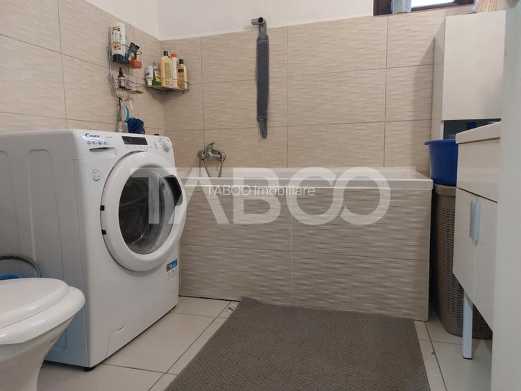 Pret avantajos-Casa individuala 146 mp 5 camere 238 mp teren  Cisnadie - 8