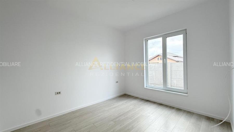 Casa Individuala - 3 camere - 2 bai - 250mp teren - 5