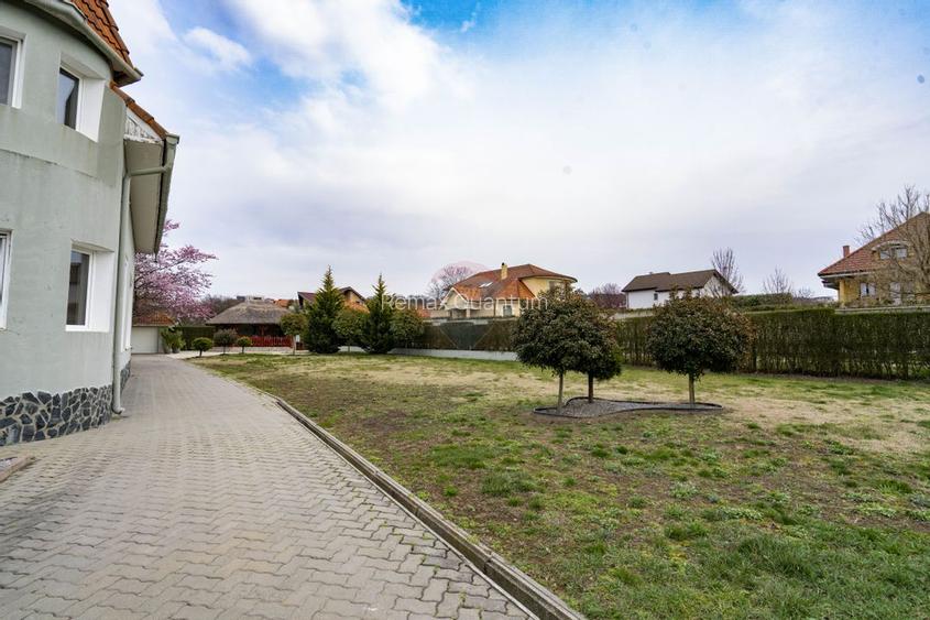 De vânzare casă cu 5 camere, ready to move.  în zona Oncea - 38