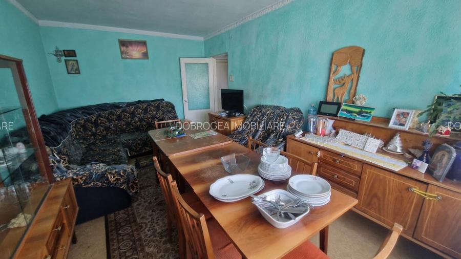 ZONA CENTRALA -  3 CAMERE DECOMANDAT ,CENTRALA GAZ, 68 MP - 3