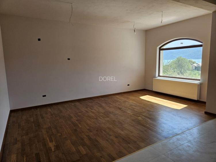 Casa de vanzare  - Clisura Dunarii - 5