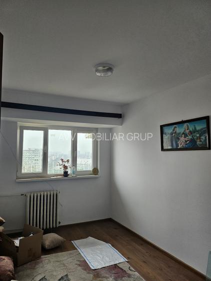 Berceni- Bulevardul Alexandru Obregia- BRD - 8