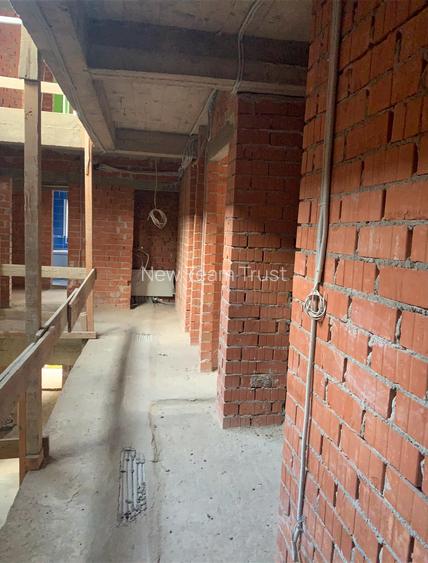 Statiunea  Breaza  Vanzare Vila(Pensiune)+10 camere - 13