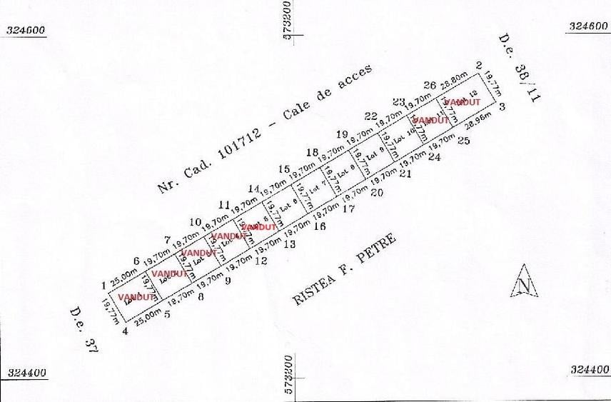 Ciutaci - Salciei, 800 mp, deschidere 40 m, drum 11 m, langa vile in constructie - 9