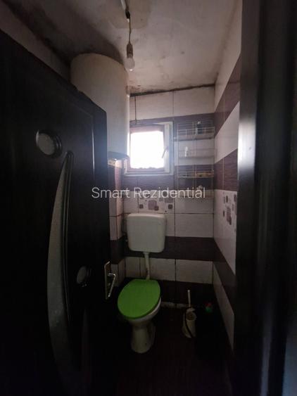 Garsoniera Titan/Bd 1 Decembrie-Bloc anvelopat - 2