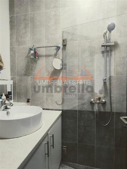 Apartament 3 camere  in casa  in centrul Clujului - 12