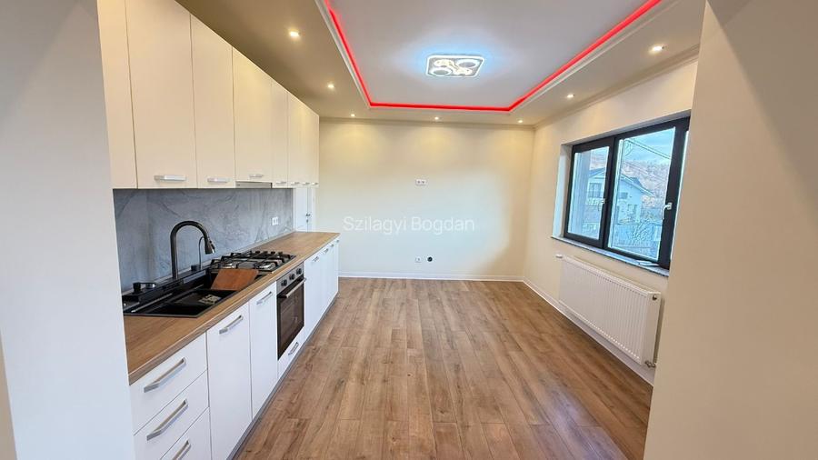 Casa de vanzare - direct proprietar - 10