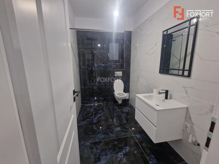 Duplex de vanzare cu 3 camere si teren de 309 mp - Recas - 11