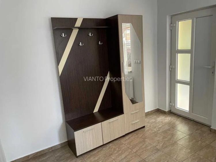Casa 3 camere singur in curte - 2
