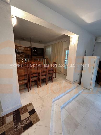 Povestea unei case la doar 200 m de valuri, cu piscina si terasa panoramica - 16