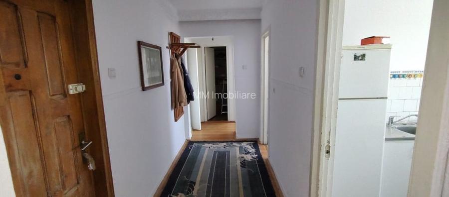Apartament 2 camere,D, etaj 8 cu lift nou,zona centrala_Liceu Eminescu - 7