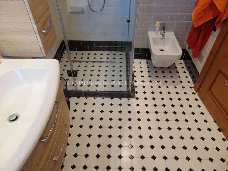 FARA COMISIOANE linga padure Vila 7 camere mobilata 4 bai 2 terase pe 1600mp - 60