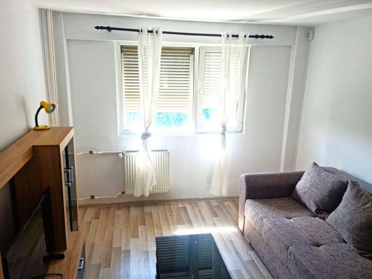 Apartament cu 2 camere de vanzare - Int. Dr. Iacob Felix | Piata Victoriei
