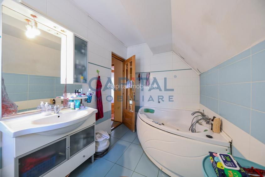 Casa pe 3 niveluri+teren 3650mp, loc Comsesti, zona Lacurile Martinesti - 19