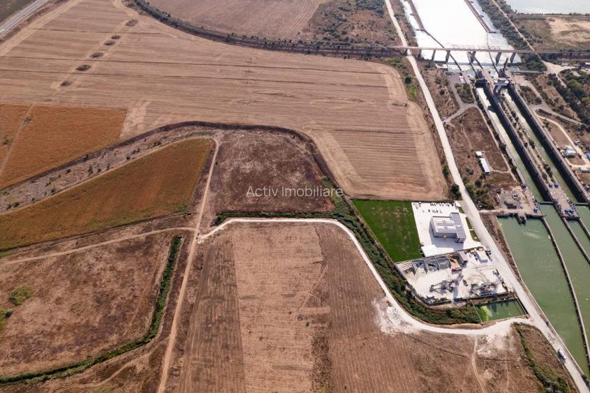 Teren intravilan cu acces rapid la autostrada A4 și la Portul Agigea. - 8