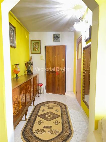 Apartament 3 camere Dristor Biserica Rimnicu Sarat - 10