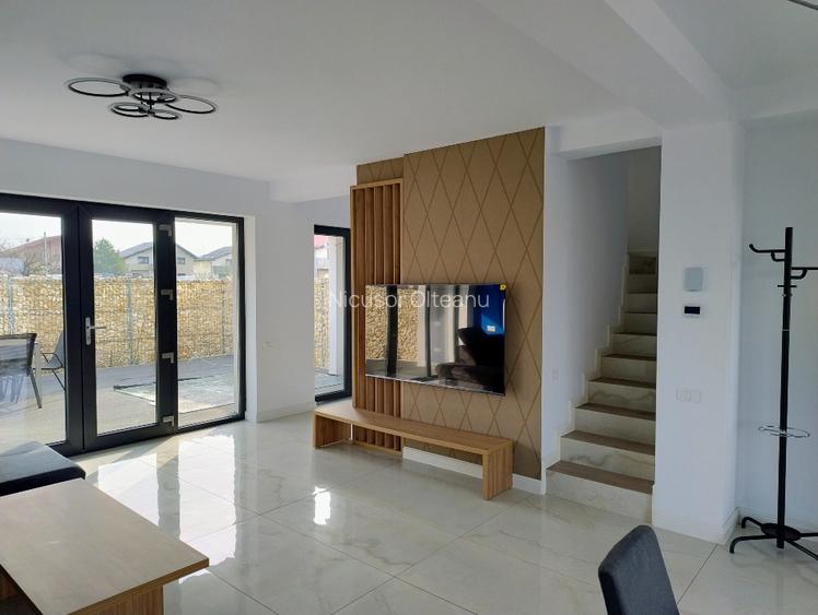 Casa tip triplex cu gradina privata si 2 locuri de parcare incluse - 3