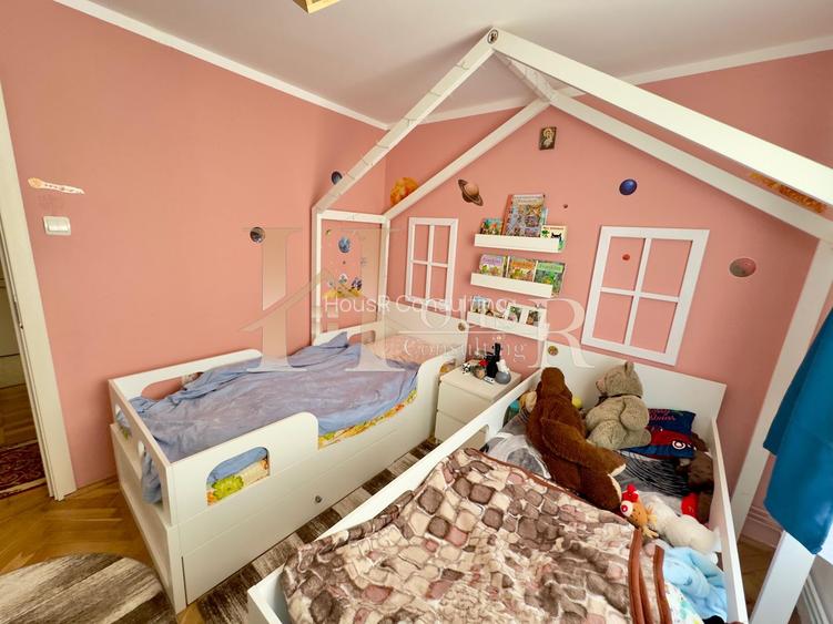 Etaj intermediar. Centrala proprie. Decomandat cu 2 bai ! - 8