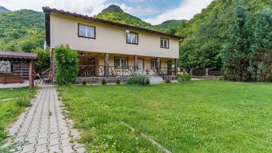 Cabana de vânzare –Mărișel, 10 camere, terasa 41mp, piscină, ciubăr - 3