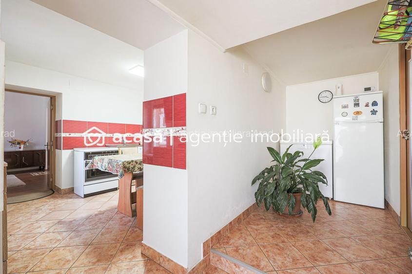 Preț redus! Casă în localitatea Turnu - 8