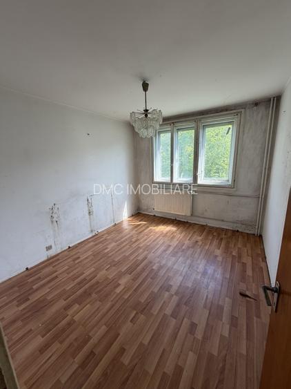 Drumul Taberei, Str Cetatea Histria, 2 camere, decomandat, 49mp, etaj 3 - 4