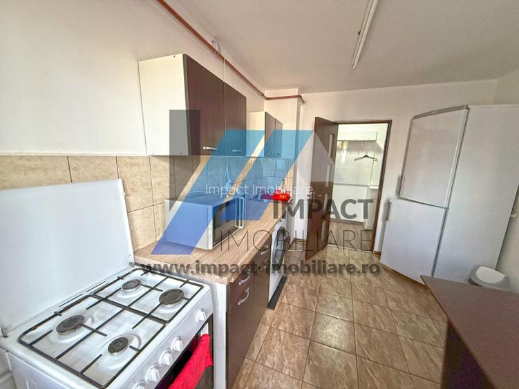 2 camere decomandate, mobilat si utilat complet, foarte mare, etaj2 cu lift,1Mai - 6