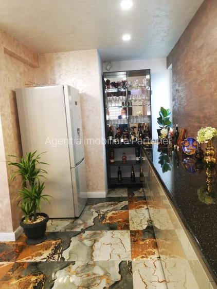 Penthouse cu 5 camere decomandat în Prundu - 14