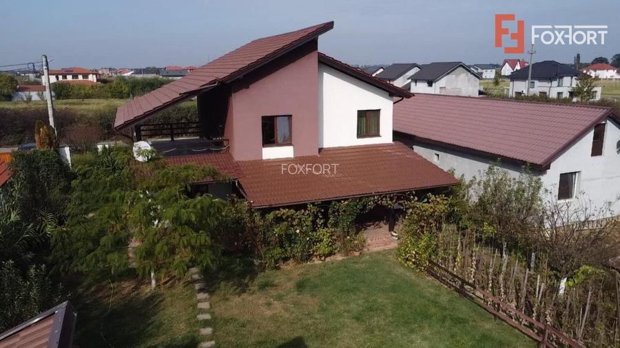 Casa individuala cu 5 camere de vanzare in Sag - ID V155 - 28