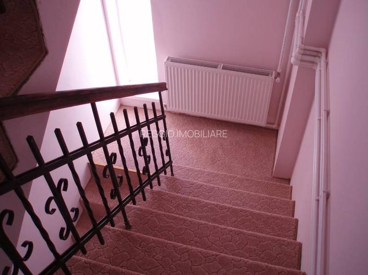 Casă cu 6 camere în Ultracentral - 8