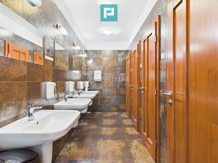 Spațiu de birouri premium, parcare privată - 9