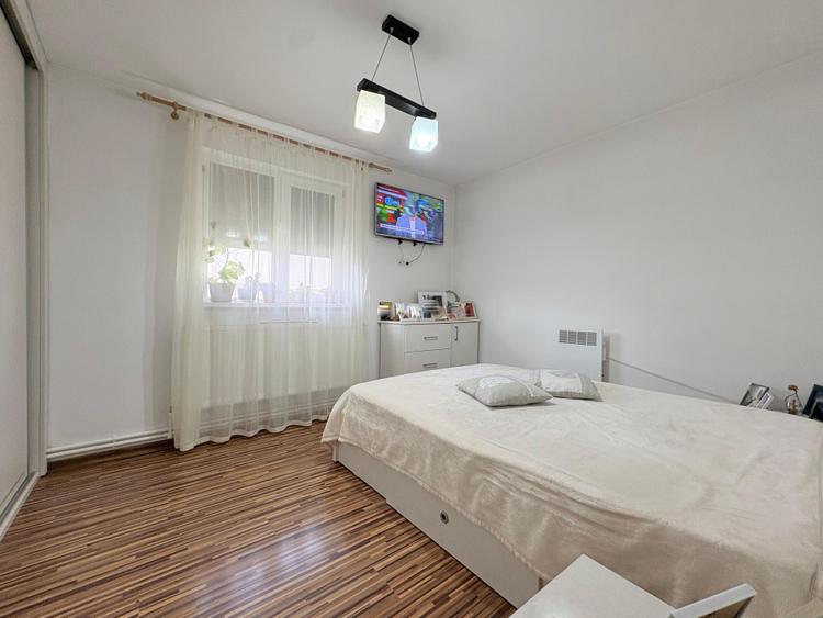Casa P+M, 5 camere , Valu lui Traian