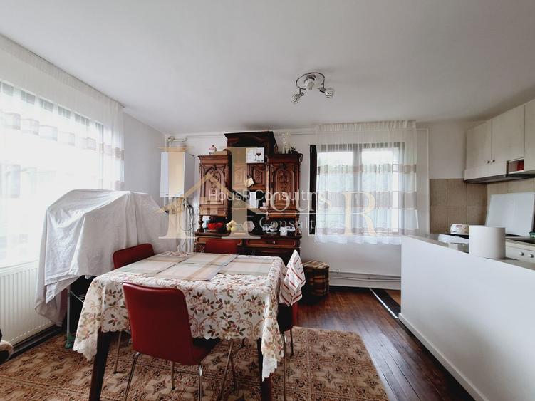 Casă individuală P+M, ideală pentru două familii – acces separat. - 24