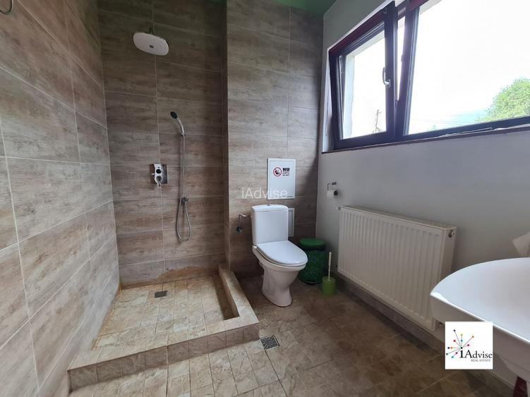 Vila Cu Panorama De Vanzare In Fundata - 31