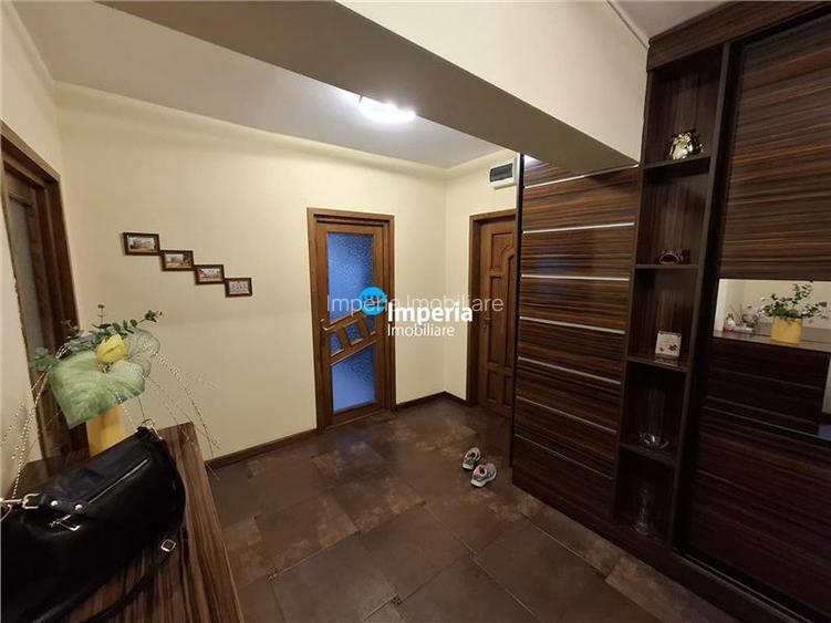 Podu Ros - Nicolae Iorga, apartament 3 camere decomandat confort  sporit ! - 16