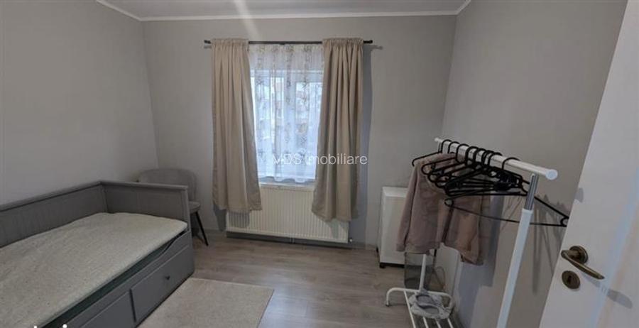 Decomandat etaj 1 cu 2 bai si 2 balcoane, mobilat si utilat - 13