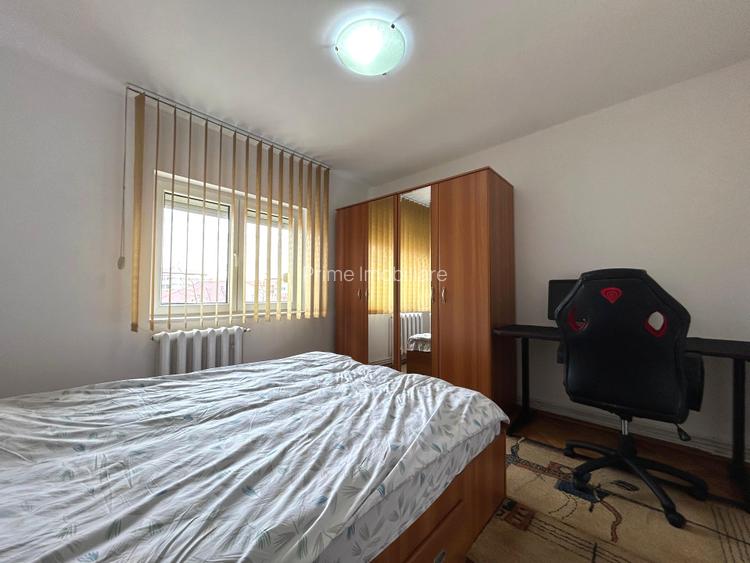 Apartament cu 2 camere, decomandat, etaj 3/4 cu boxa - 2