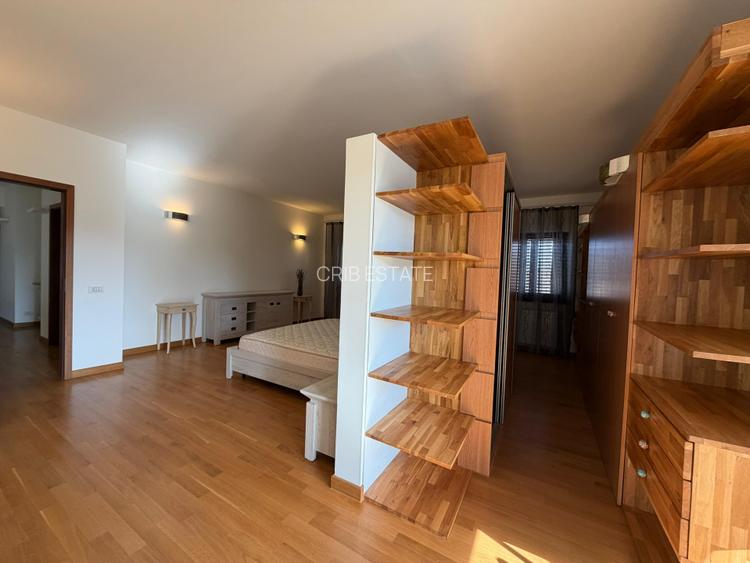 Vila cu piscina Iancu Nicolae Zoo Baneasa 6 dormitoare - 8