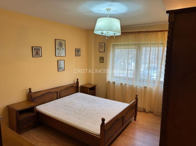Apartament 3 camere de inchiriat, centrala proprie, Drumul Sarii - 8