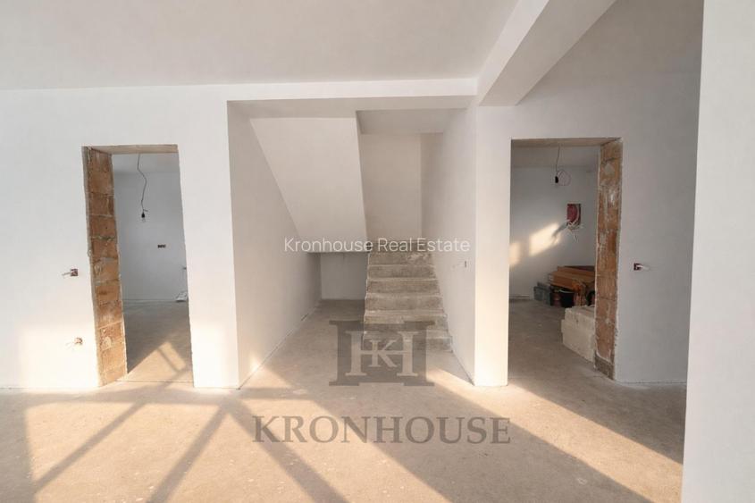 CASA NOUA PREMIUM IN HARMAN – CURTE AMENAJATA, PREGATITA PENTRU EV - 5