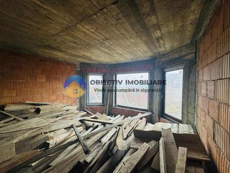 Vila la rosu  + teren 500 mp de vanzare – Zona Fermelor - 20