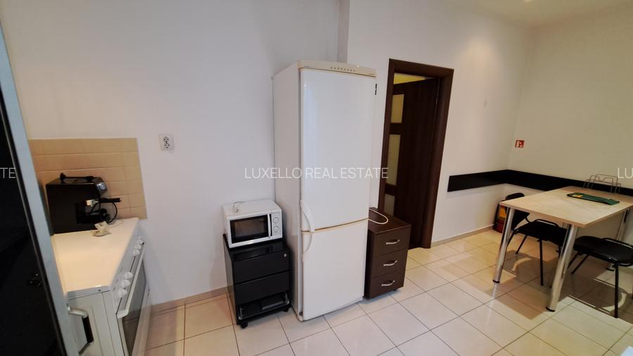 APARTAMENT 4 CAMERE  130 MP - 40