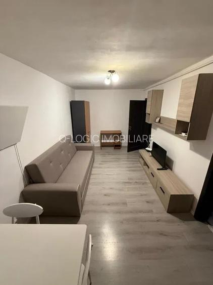 Garsoniera libera la vanzare zona Bartolomeu - 2