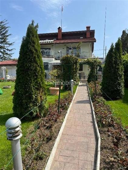 Vanzare vila Snagov cu deschidere la lac si debarcader - 2