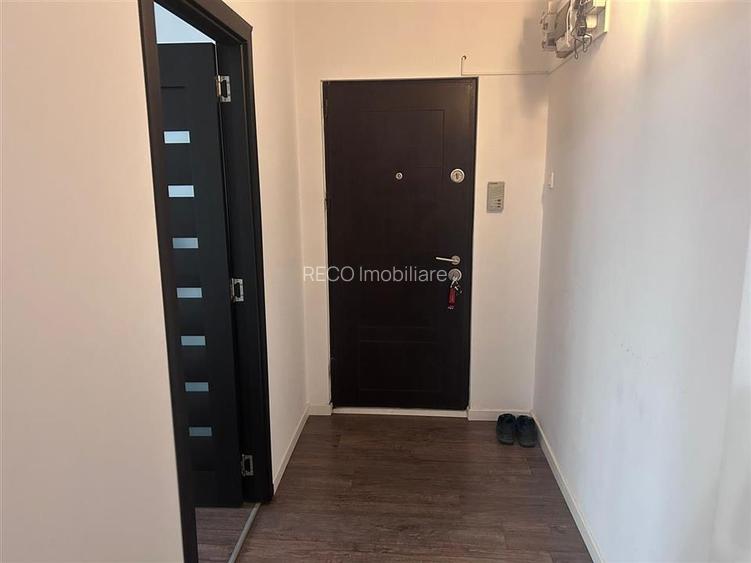 RECO Apartament 3 camere zona Rogerius etaj 2 - 7